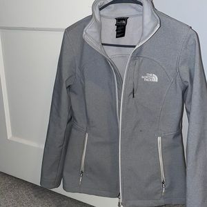 Women’s The North Face jacket